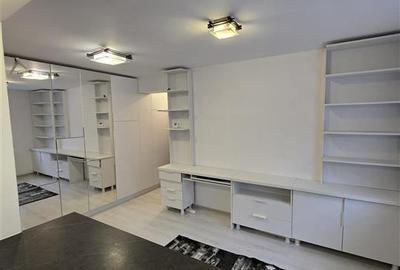 Apartament cu 3 camere semidecomandat în Podu Roș - 3