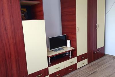 Inchiriez garsoniera - 3