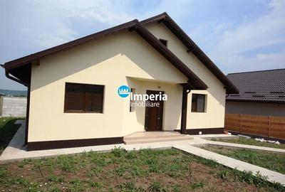 Casa individuala in Horpaz , 3 cam, 450 teren