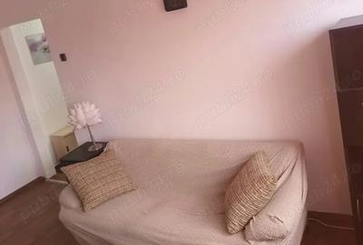 De vanzare,zona Dacia,apartament 2 camere,etaj 4 ,direct de la proprietar. - 1