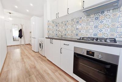 Apartament cu 2 camere decomandat, mobilat în Baba Novac