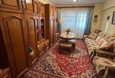 Apartament cu 3 camere decomandat în Central - 2