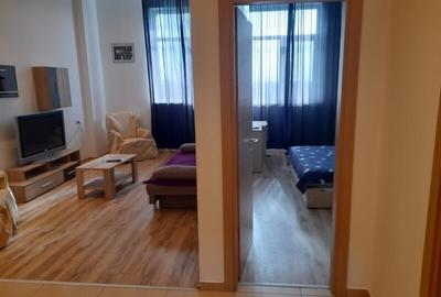 Apartament cu 2 camere decomandat în Central - 8