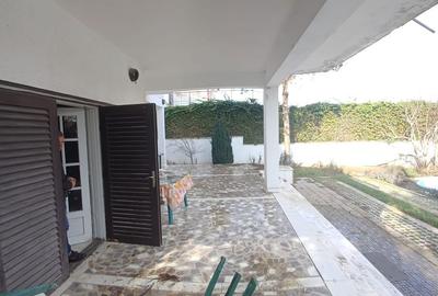 Casă cu 7 camere cu Teren 500 Mp în Nord - 11