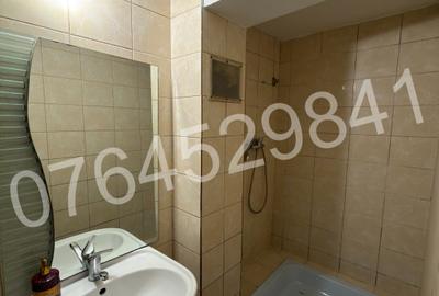 Vanzare garsoniera zona Hala Traian-Calea Călărasilor,Str. Traian 87 - 17