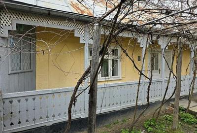 Casă cu 4 camere cu Teren 1550 Mp în Șendriceni - 2