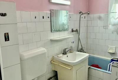 Apartament cu 2 camere decomandat în Banu Mărăcine - 3