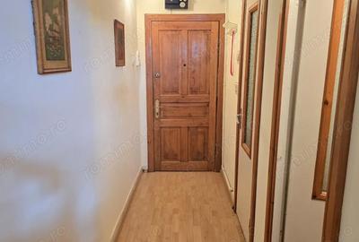 Apartament cu 2 camere decomandat în Micro 15 - 12