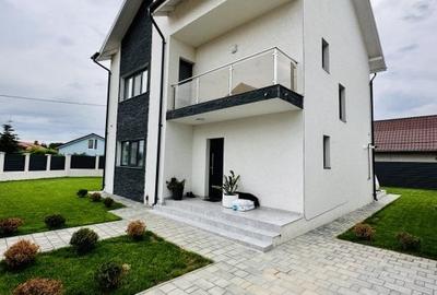 Vilă - 5 Camere - Teren 370-750 mp -  Comuna Berceni/Vidra