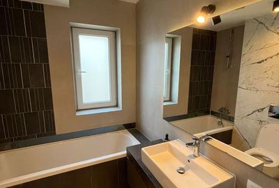 Apartament cu 2 camere în Tractorul - 2
