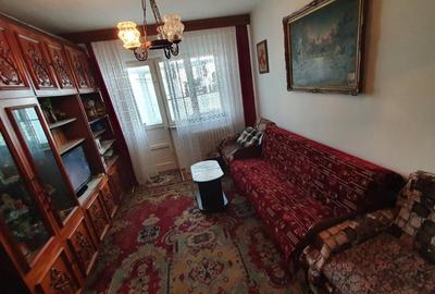 Apartament cu 3 camere semidecomandat în Vest - 6