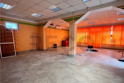 RECO Casa cu spatiu comercial in Biharia - 5