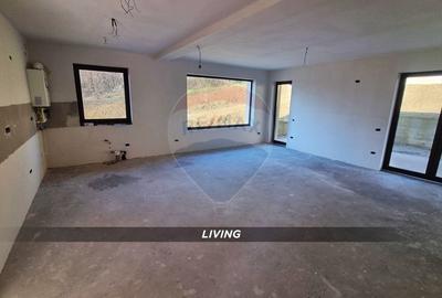 Duplex cu 4 camere cu Teren 985 Mp în Tăuții de Sus - 8