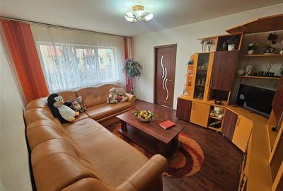Apartament cu 2 camere nedecomandat, mobilat în Micro II - 25