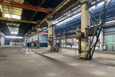 Spatiu industrial/Hala 4000 mp Pod rulant - 4