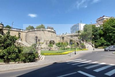 APARTAMENT 3 CAMERE RAPA GALBENA PARTER 75MP-155,000 € - 9