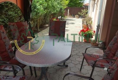 Vila Șelimbăr - 700 mp teren, jacuzzi, semineu, front stradal 30 ml - 30