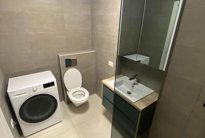 Apartament cu 3 camere semidecomandat în Micro 16 - 9