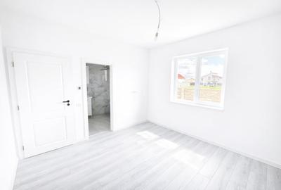 Casă individuală cu 4 camere cu Canalizare în Moșnița Nouă - 9