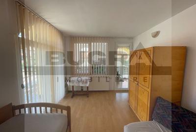 Apartament de 3 camere, 110mp, zona Dambul Rotund