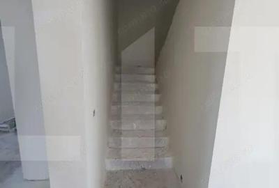 Casă cu 5 camere cu Teren 604 Mp în Giarmata - 5