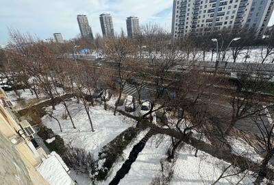 Apartament cu 2 camere decomandat în Văcăresti - 3