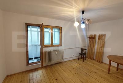 Apartament cu 3 camere decomandat, mobilat în Păcurari