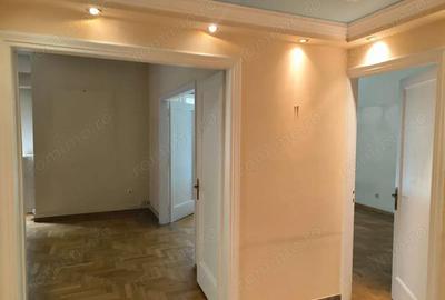 Spațiu comercial, de 70 mp, în Bucureștii Noi