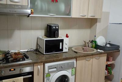 Apartament cu 2 camere decomandat în Berceni - 1
