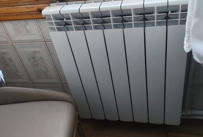 Apartament cu 3 camere decomandat în Exterior Vest - 1