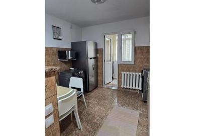 Ap. 2 Camere NOU-Ctr. ANAF- Loc Parcare - Metrou Favorit / Tramvai 41 - 5