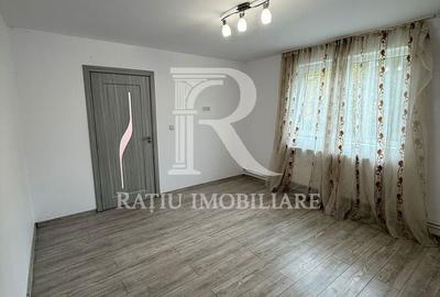 Casă cu 3 camere cu Teren 2800 Mp în Drăgești - 4