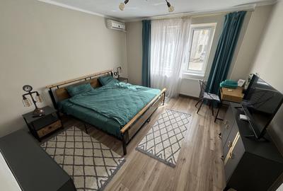 Garsonieră decomandată, mobilată în P-ța Ovidiu - 2