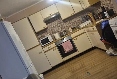 Casă în Mânăstire