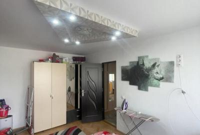 Apartament cu 3 camere semidecomandat, mobilat în Săsar - 3