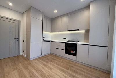 Garsonieră în Titan - 1