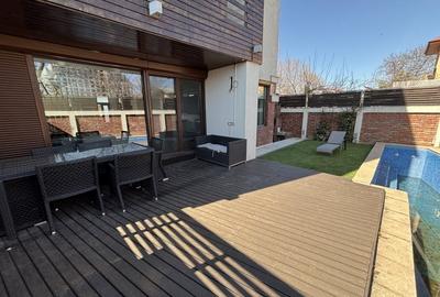 Casă individuală cu 8 camere cu Canalizare în Andronache - 9