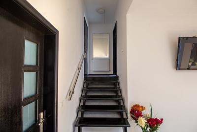 Casa, D + P + etaj inalt, cartier Tractorul, str. George Bacovia - 15