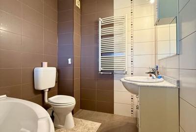 Casă individuală cu 6 camere cu Canalizare în Odăi - 12