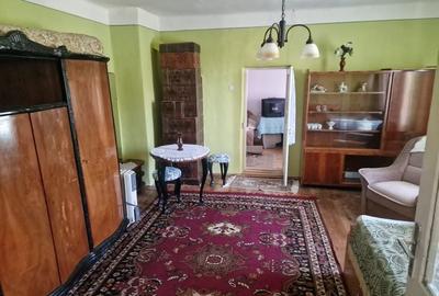 Casa in mediu rural cu teren - 11