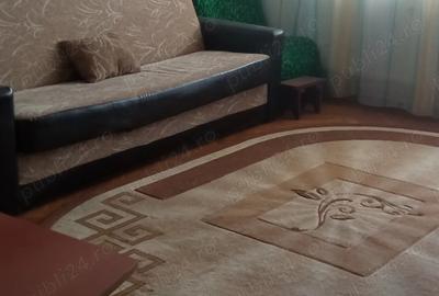 Ofer spre inchiriere apartament 2 camere decomandat - 1