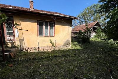 Casă cu 3 camere în Central - 2