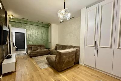 Apartament cu 3 camere decomandat în Ștefăneștii de Jos - 4