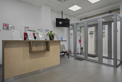 Spatiu comercial Otopeni, complet renovat, ultracentral, Dn.1 - 3