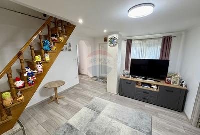 Casă / Vilă cu 4 camere de vânzare în zona Central - 25