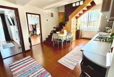 Apartament cu 3 camere semidecomandat, mobilat în Florești - 2