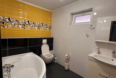 Casă cu 4 camere cu Teren 505 Mp în Central - 1