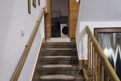 Casă cu 5 camere cu Teren 768 Mp în Central - 8