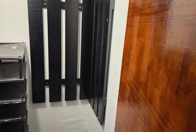 De inchiriat apartament cu 4 camere nemobilat , Mall Vitan sector3 De inchiriat apartament cu 4 camere nemobilat , Mall Vitan sector3 - 3