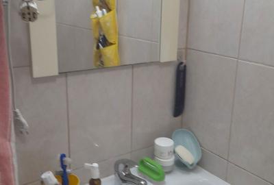 Casă cu 4 camere cu Teren 350 Mp în Pietroasele - 8